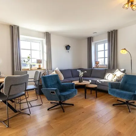 Kuesteneck Mit Meerblick Und Wellnessbereich * Lohme