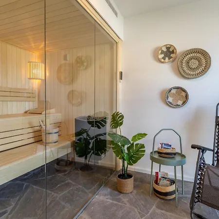 Semesterbostad Kuesteneck Mit Meerblick Und Wellnessbereich Lohme