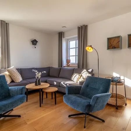 Kuesteneck Mit Meerblick Und Wellnessbereich Semesterbostad *